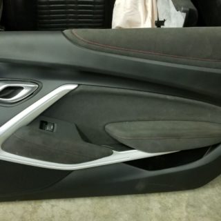 2018 ZL1 Camaro Lh door panel
