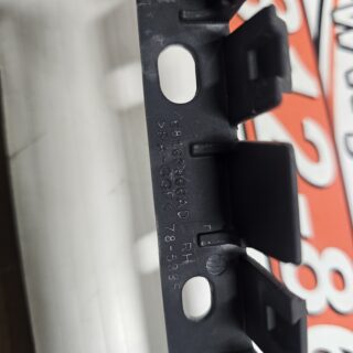 Gen.5 RH Fascia Bracket