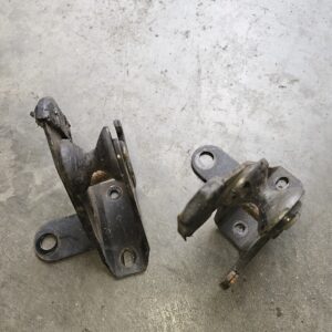 Gen.2 GTS hatch glass brackets